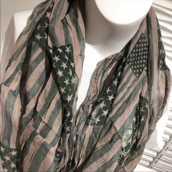 American Flag Infinity Scarf - Picture 5 of 6